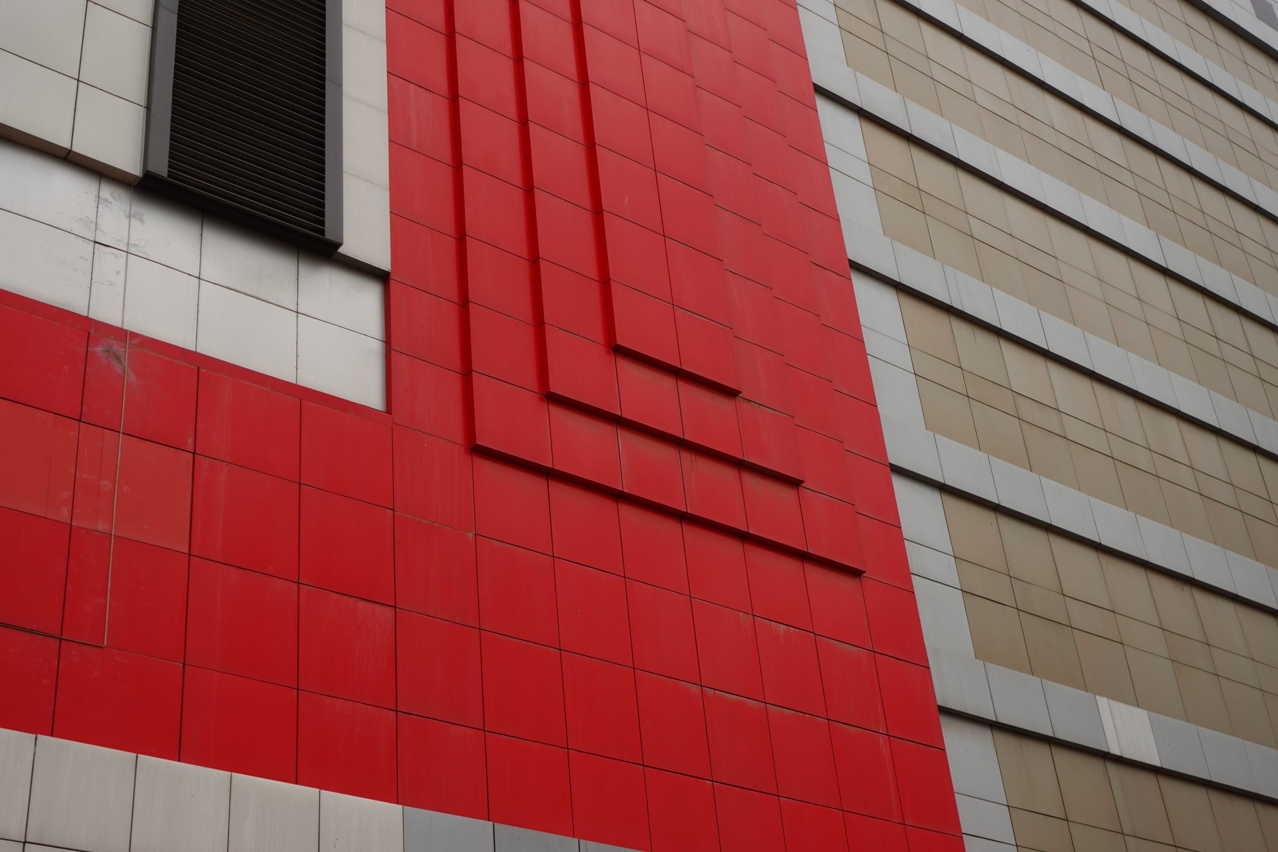 رنگ آمیزی نمای کامپوزیت ساختمان