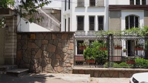 رنگ آمیزی نمای فرسوده ساختمان