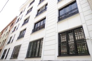 رنگ های مقاوم برای نماهای آلوده اپارتمان های شهری