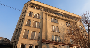 نمای فرسوده ساختمان